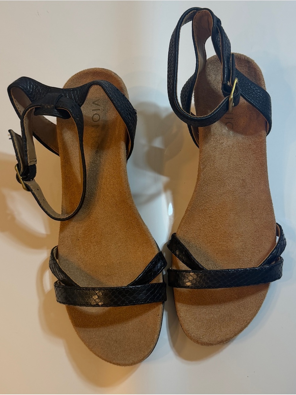 Vionic Women’s Black Wedge Sandals Size 7 Strappy Comfort Orthotic Shoes